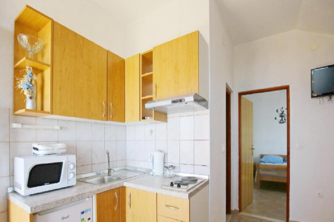 Apartmani Mirjana Tribanj-Kruscica Exteriör bild
