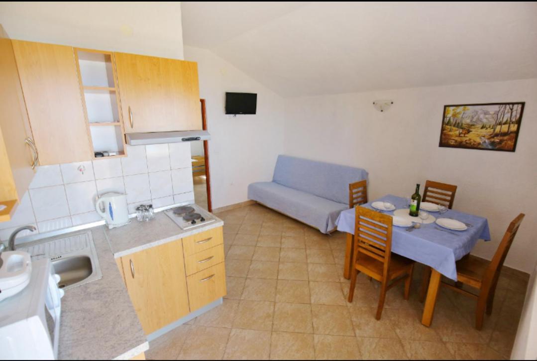 Apartmani Mirjana Tribanj-Kruscica Exteriör bild