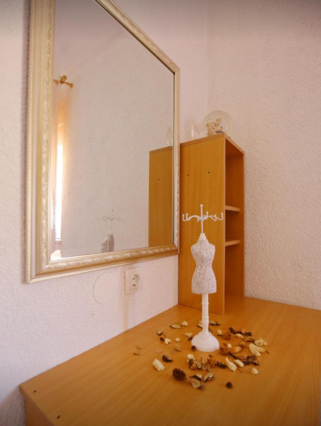 Apartmani Mirjana Tribanj-Kruscica Exteriör bild
